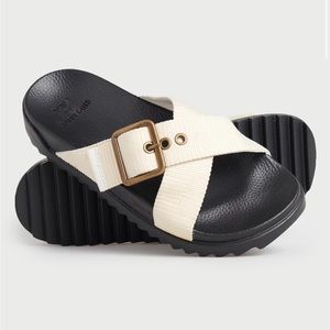 Superdry Square Cream Buckle Sliders Black Bottom - Sz 9.5 VGUC